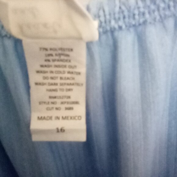 🎉Beautiful Soft Stretch Textured Blue Jumpsuit Size 16🎉 - Picture 8 of 11